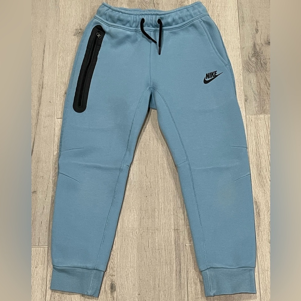 Nike Sportswear Tech Fleece Big Kids' (Boys') Pants Size S Denim Turquoise